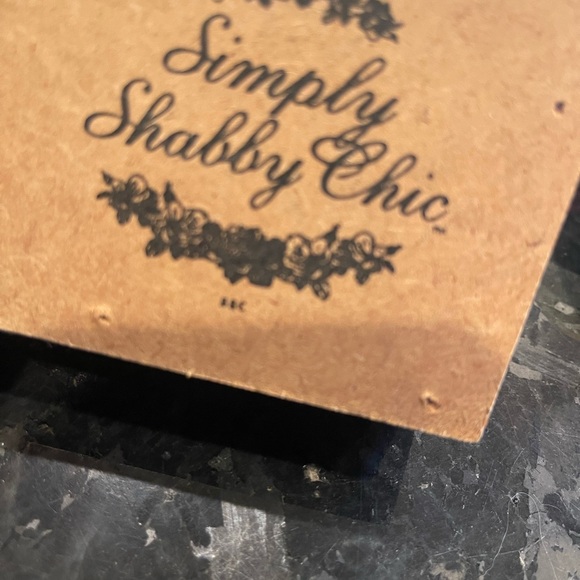 Simply Chic Floral Plate with Frame - Picture 4 of 6